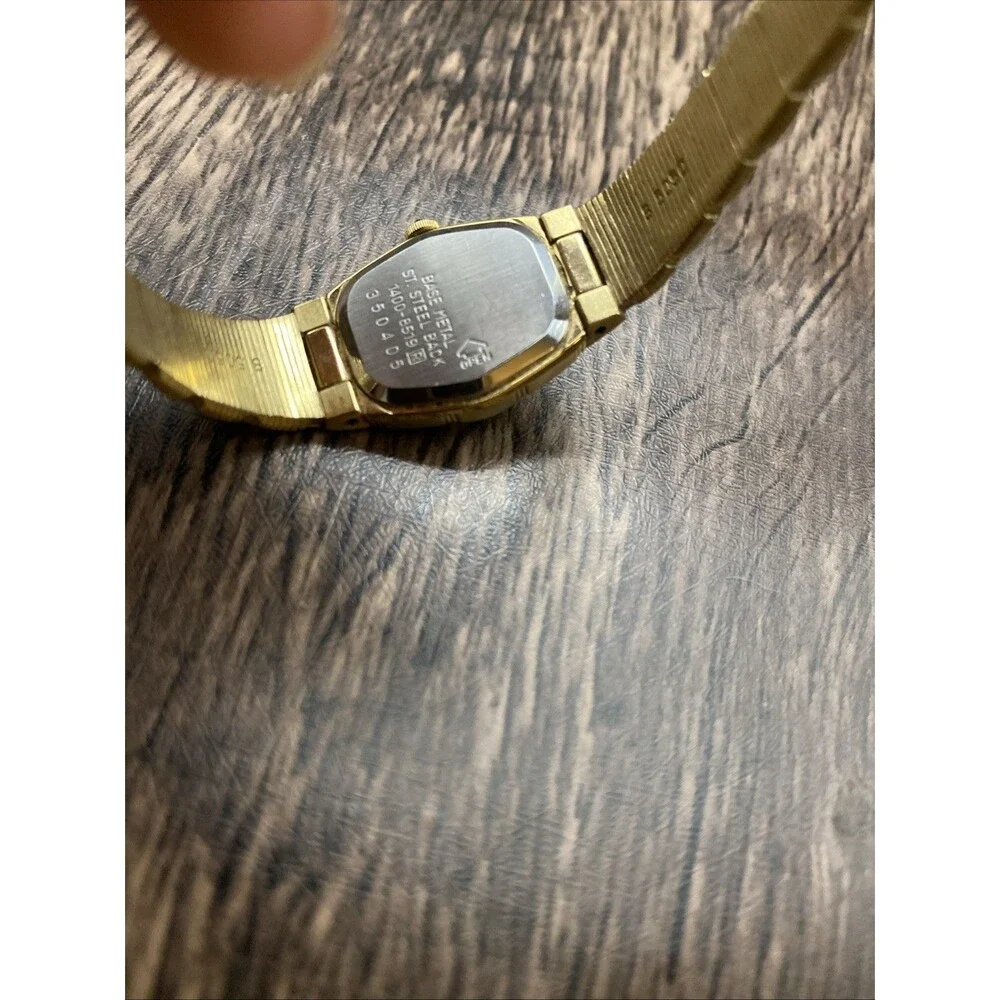 Vintage Ladies Seiko 1980's Gold Dress 19 mm Watch New Battery